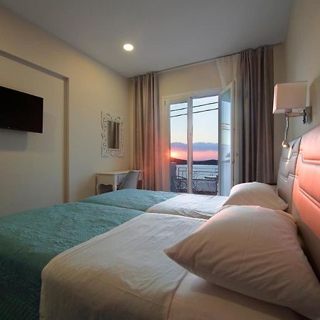 Hyperion Hotel Myrties Екстер'єр фото