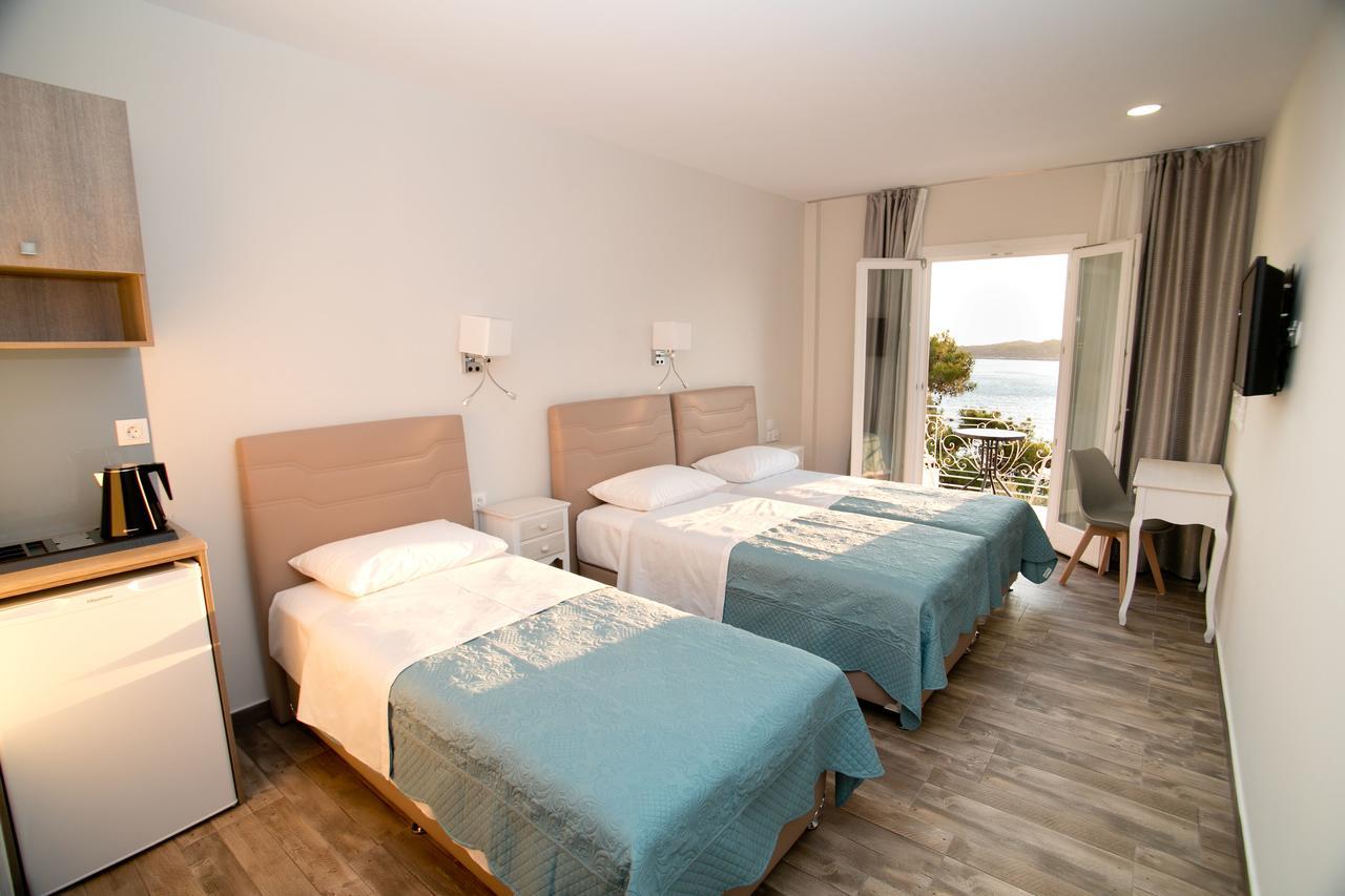 Hyperion Hotel Myrties Екстер'єр фото