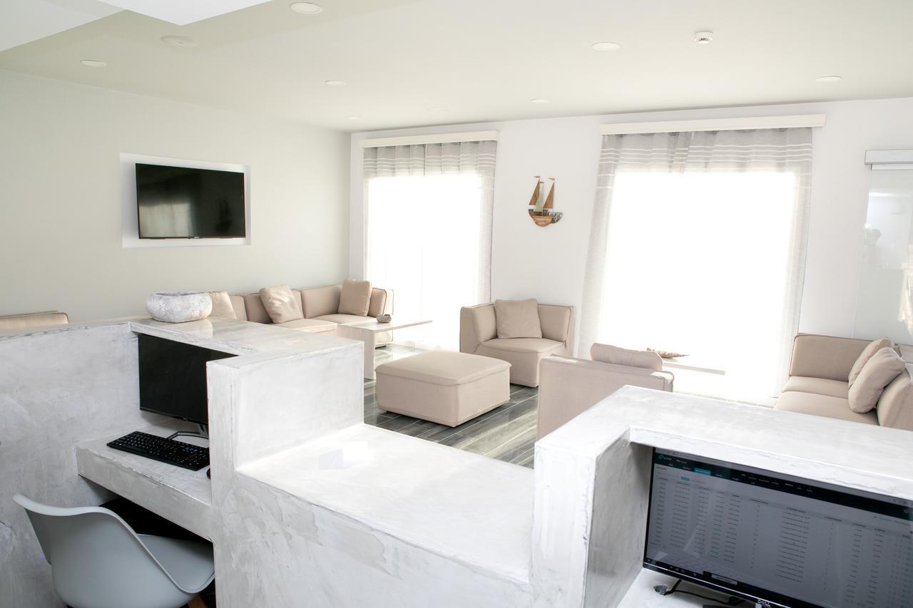 Hyperion Hotel Myrties Екстер'єр фото